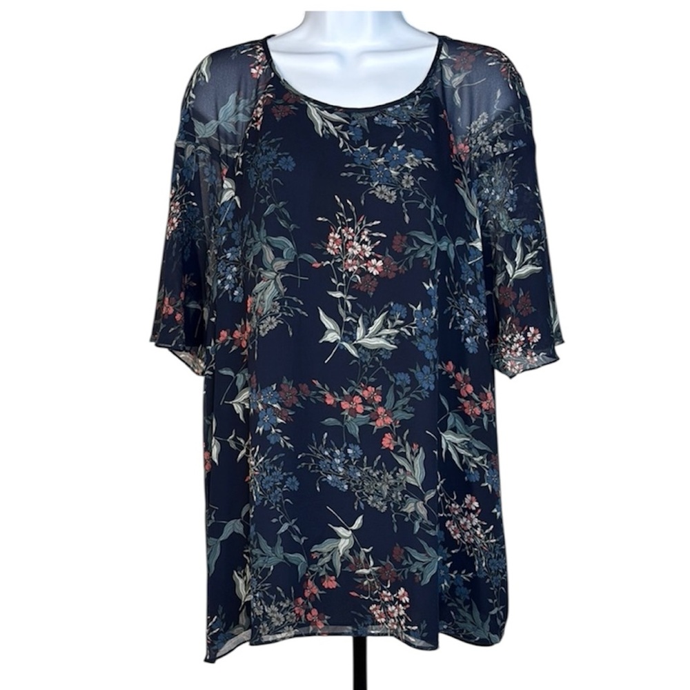Vince Camuto Navy Floral Blouse | 2X